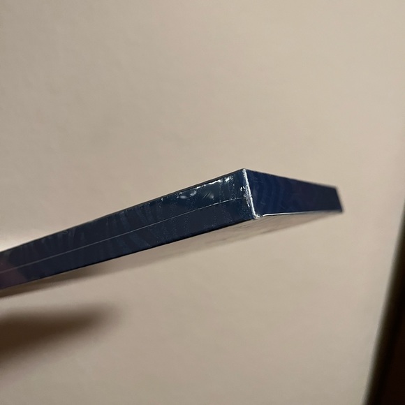 Magnetic eyeliner and 10 pair lash bundle set - Picture 4 of 4